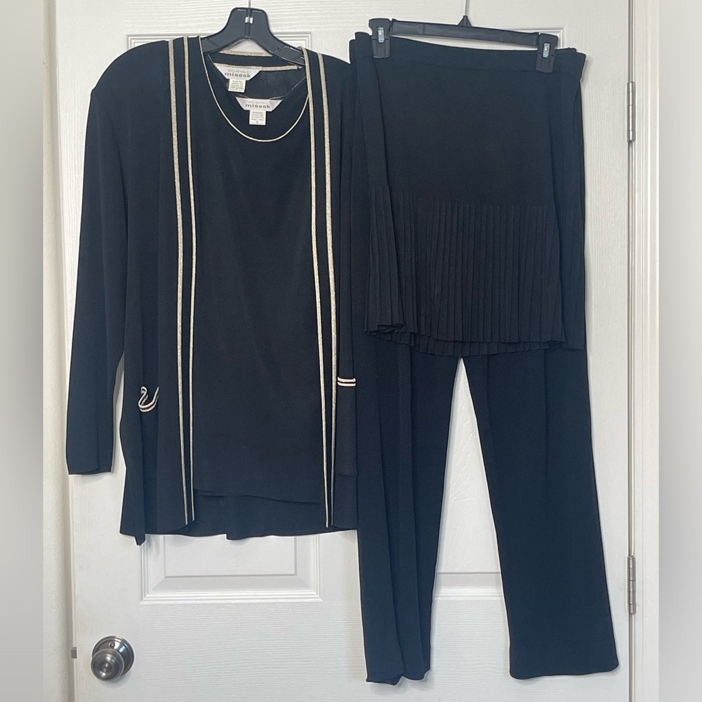 Misook 4 piece set With Skirt, Pants, Top, & Jacket